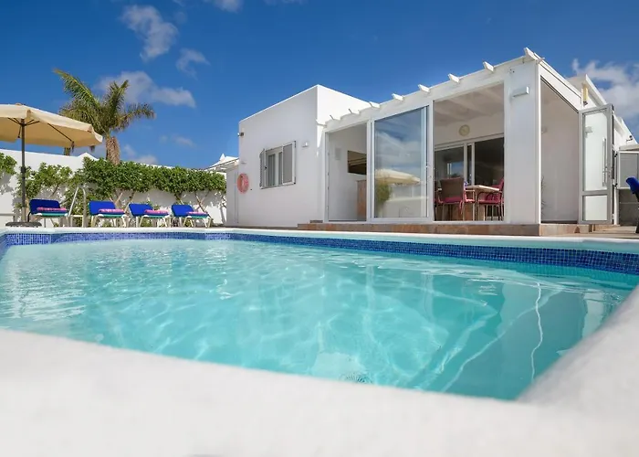 Hermosa Villa *